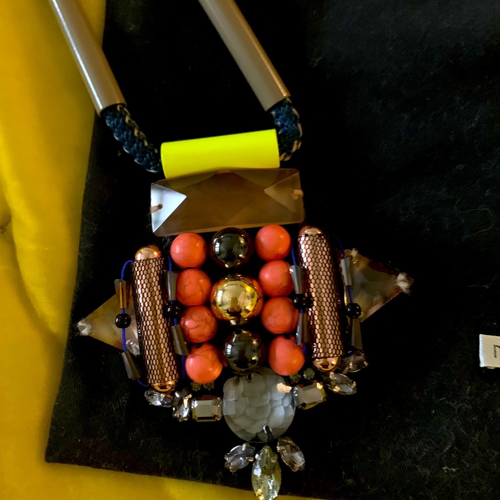 Nocturne statement necklace!
